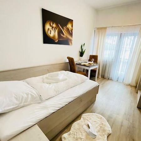 Fewo 20 - Appartement Im Rottalblick - Youngmodern Wohnen, Tiere Willkommen, Bademantelgang Zur Therme, Tv Und Balkon Bad Griesbach (Bavaria) Zewnętrze zdjęcie